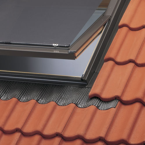 Schrägdach - EDW - VELUX - Stein / Ziegeloptik