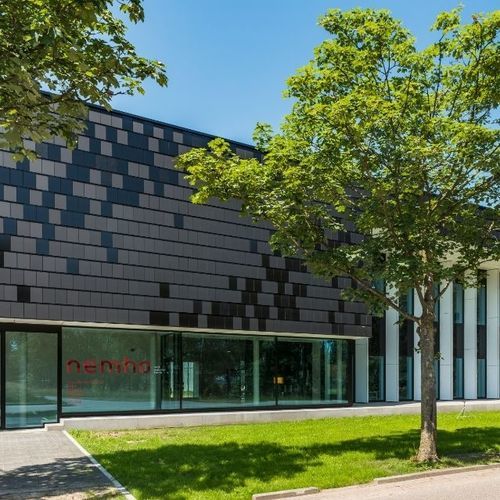 Paneel-Fassadenverkleidung - METEON® LUMEN - TRESPA - HPL / zum Einrasten / glatt