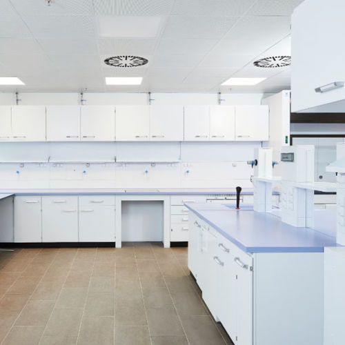 Verkleidungspaneel - TOPLAB®PLUS - TRESPA - für Innenausbau / hochwiderstandsfähig / mit Greenguard®-Ökolabel