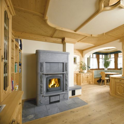 Holz-Kaminofen - TLU2480 - TULIKIVI - Pellet / bodenstehend / traditionell