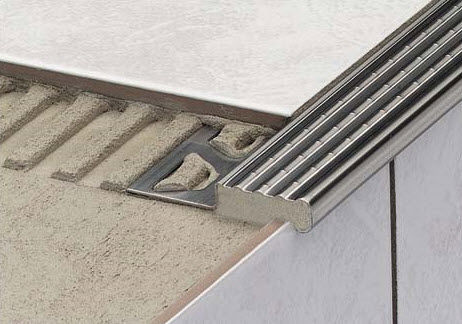 Stahl-Treppenkante - SCHLÜTER®-TREP-E/-EK - Schluter-Systems - rutschfest