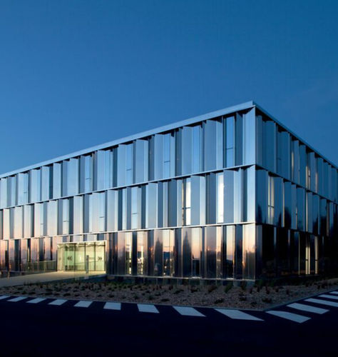 VEP-Vorhangfassade - CONCEPTWALL 86 - Reynaers Aluminium - aus Aluminium und Glas / Akustik / transparent