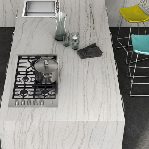 Feinsteinzeug-Arbeitsplatte - MAXIMUS MACAUBAS - RAK Ceramics - für Küche / weiß / beige
