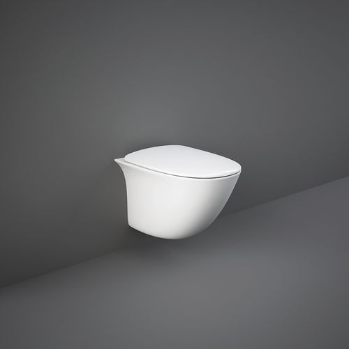 Wandhängendes WC - Rak-Sensation - RAK Ceramics - Keramik / spülrandlos / modern