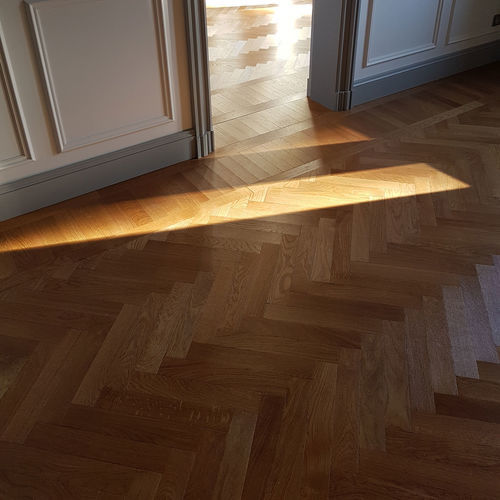 Mehrschichtparkett - BABYLONE - PARQUETERIE BEAU SOLEIL - massiv / Eiche / Herringbone