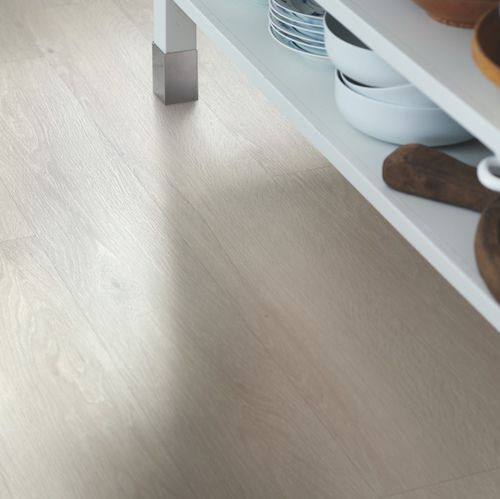 Vinyl-Bodenbelag - V2131-40082 - PERGO - für den Innenraum / für Hotels / für Einzelhandel