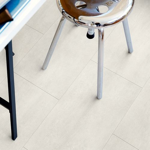 Vinyl-Bodenbelag - V2120-40049 - PERGO - für Hotels / für Einzelhandel / für Sportanlage