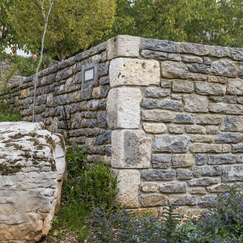 Steinblock für Wand - CÉNEVIÈRES - OCCITANIE PIERRES - unverputzt / Naturstein