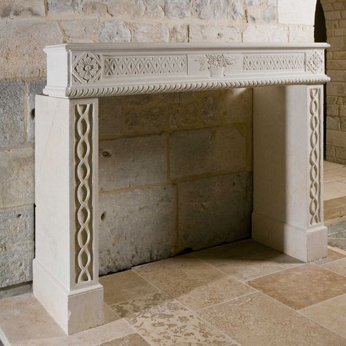 Klassische Kaminumrandung - OCCITANIE PIERRES - Stein / weiß