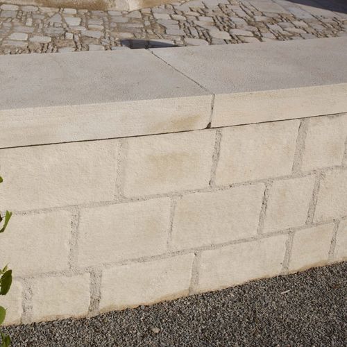 Mauerabdeckung für Gartenzäune - AUBEROCHE QUERCY - OCCITANIE PIERRES - Stein