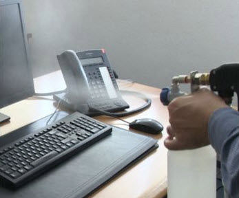 Desinfektionssystem durch Zerstäubung - DRY FOG GUN - Santoemma - für Objekte / für professionellen Gebrauch / Handgerät