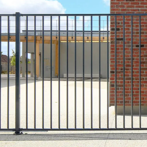 Zaun mit Stangen - NORMACLO™ - NORMACLO - für Wohnhaus / für öffentliche Bereiche / galvanisiertem Stahl