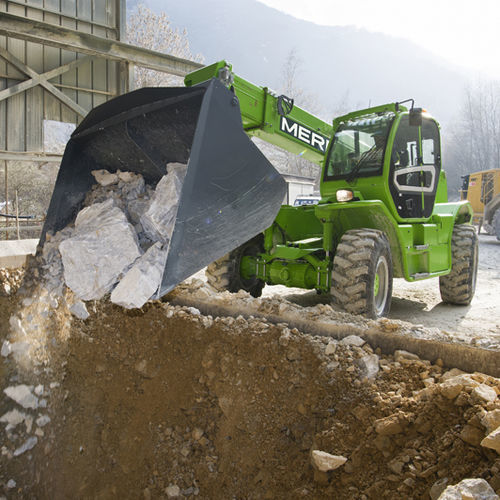 Teleskoplader zum Laden - P 50.18HM - MERLO - für Materialumschlag / für Hubanwendungen / für Baustelle