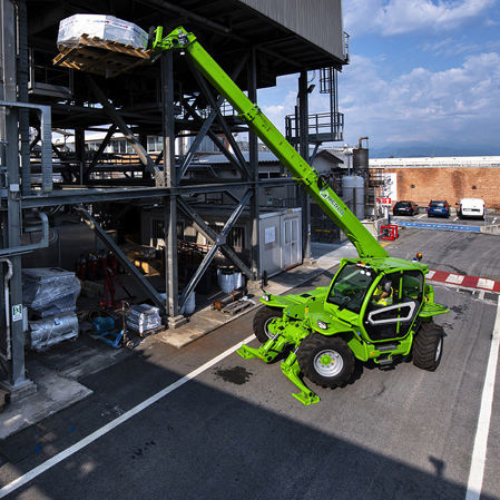 Teleskoplader zum Laden - P 40.13 - MERLO - für Materialumschlag / für Hubanwendungen / für Baustelle