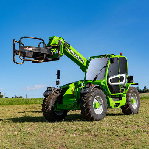 Offroader-Teleskoplader - MF 34.7 - MERLO - zum Laden / für Materialumschlag / für Hubanwendungen
