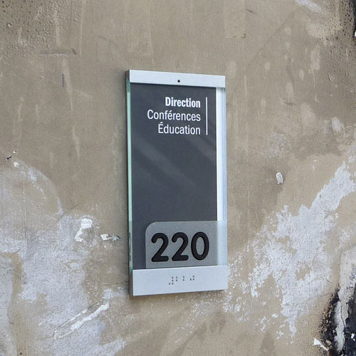 Schild für Tür - PARIS  - MARCAL - wandmontiert / PVC / in Brailleschrift