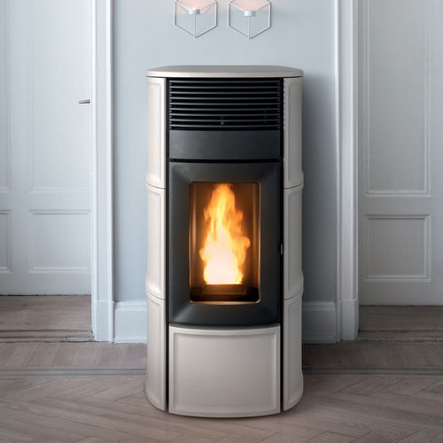 Pelletkaminofen - SUITE - MCZ - 10 kW...20 kW / 20 kW...50 kW / freistehend