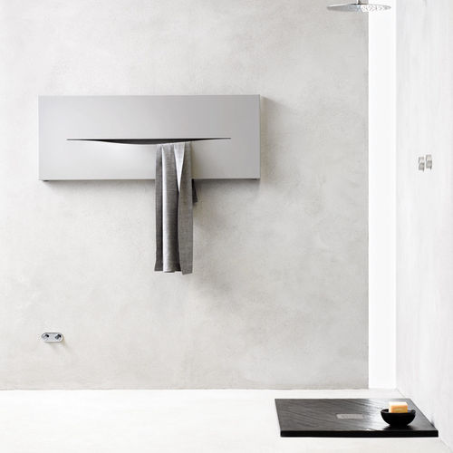 Moderner Badheizkörper - CUT - Caleido srl - elektrisch / Heißwasser / 501 w...750 w