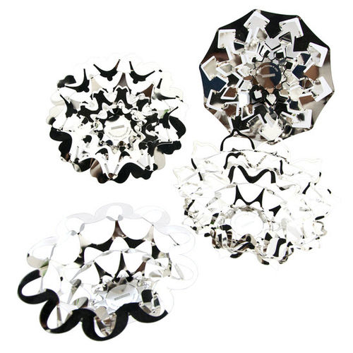 Metall-Kerzenhalter - BRIGHT TIMES - Artecnica