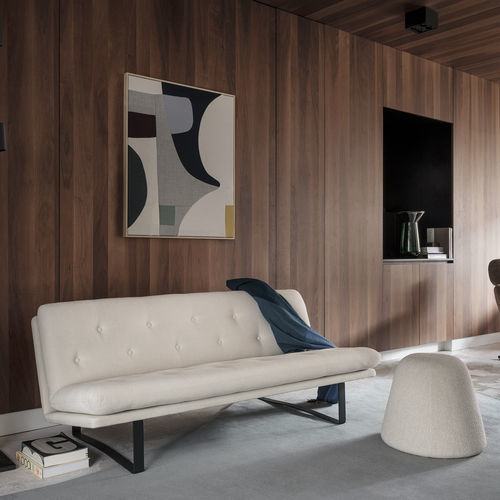 Modernes Sofa - C684 - Artifort - Stoff / Leder / mit Kufengestell