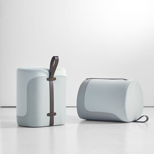 Modernes Sitzkissen - TOUR - BERNHARD design - Leder / Stoff / rund