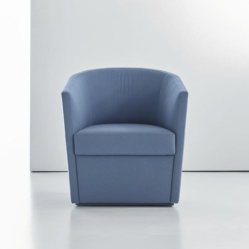 Moderner Sessel - GLASGOW - BERNHARD design - Leder / Polster / blau