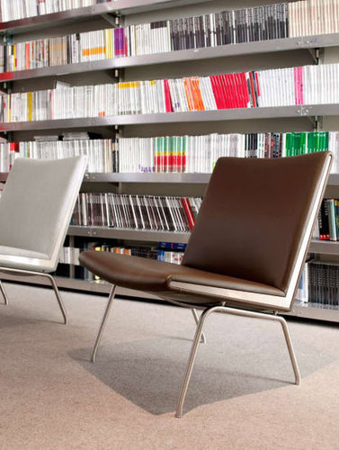 Moderner Kaminsessel - CH401 - Carl Hansen & Son - Leder / von Hans J. Wegner
