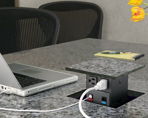 IT-Steckdose - PCS19 - Doug Mockett & Co. - Mehrfach / Unterputz / Metall