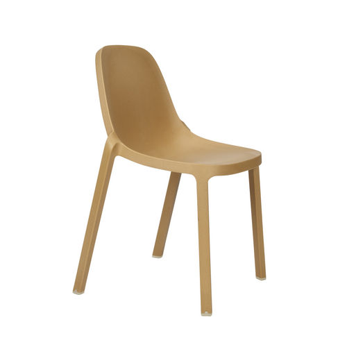 Moderner Restaurantstuhl - BROOM : BROOM NATURAL - emeco - Polypropylen / stapelbar / von Philippe Starck