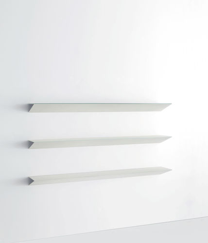Wandmontiertes Regal - ON - GLAS ITALIA - modern / Glas / lackierter Stahl