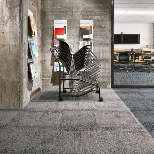 Teppichfliese - FLAGSTONE  - Interface - Tuft / Schlingen / Struktur