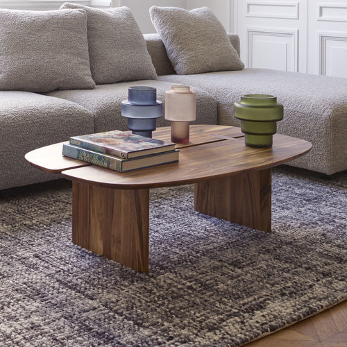 Couchtisch / originelles Design - INTERVALLE - Ligne Roset - Massivholz / Gestell aus Massivholz / oval