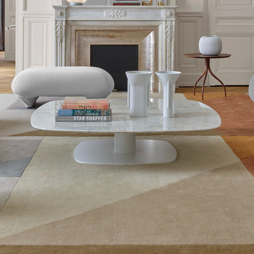 Couchtisch / originelles Design - ALSTER - Ligne Roset - Nussbaum / Marmor / Gestell aus lackiertem Stahl