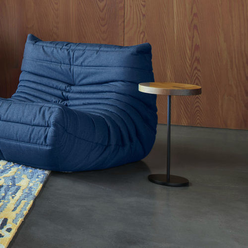 Beistelltisch / originelles Design - CHANTERELLE - Ligne Roset - Nussbaum / Gestell aus verchromtem Stahl / rund