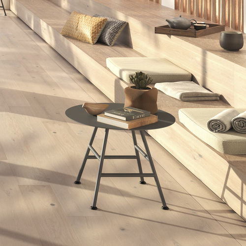 Moderner Couchtisch - GARDEN PACK - Ligne Roset - lackiertes Aluminium / Gestell aus lackiertem Aluminium / rund