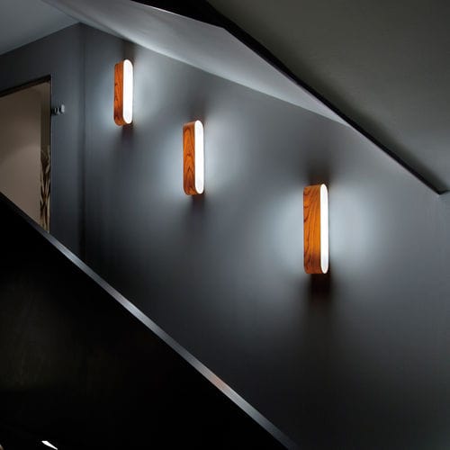 Moderne Wandleuchte - I-CLUB - Lzf-Lamps - für den Innenraum / Holz / linear