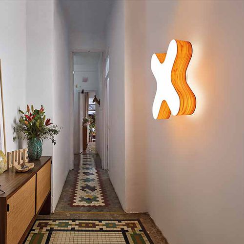 Moderne Wandleuchte - X-CLUB - Lzf-Lamps - für den Innenraum / Holz / für Privatgebrauch
