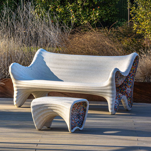 Modernes Sofa - IN-SIDE - MAGIS - für Außenbereich / Polyethylen / mit Kissen