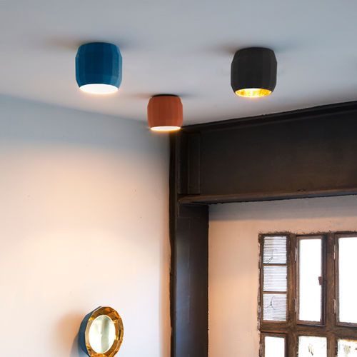 Moderne Deckenleuchte - SCOTCH CLUB - Marset Iluminacion - rund / Metall / Keramik