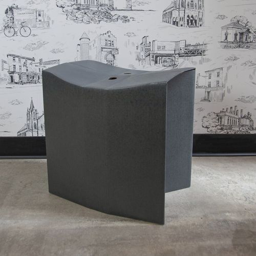Moderner Hocker - Nomad  - MIO - Wellpappe / Gestell aus Karton / klappbar