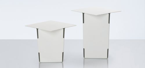 Moderner Beistelltisch - FOLD - Modus - Metall / quadratisch / für Privatgebrauch