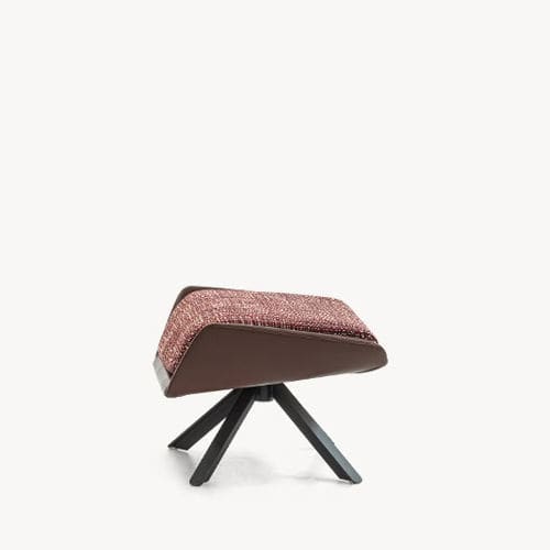 Moderner Hocker - CLARISSA - MOROSO - Leder / Stoff / Gestell aus pulverbeschichtetem Stahl