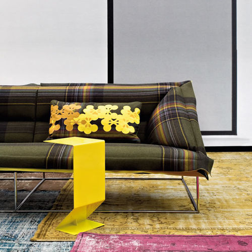 Beistelltisch / minimalistisches Design - MARK - MOROSO - pulverbeschichteter Stahl / Gestell aus Stahl / rechteckig