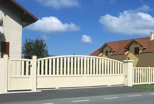 Schiebetor - CONTEMPORAIN : HALVO - Horizal - Aluminium / Stab / motorisiert