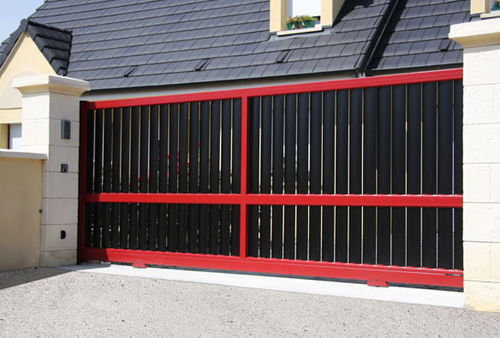 Schiebetor - CONTEMPORAIN : AUKENA - Horizal - Aluminium / Lamellen / Stab
