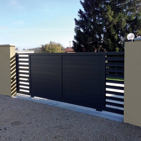 Einflügeliges Tor - RÉVÉLATION : TERA - Horizal - Schiebe / Aluminium / Lamellen