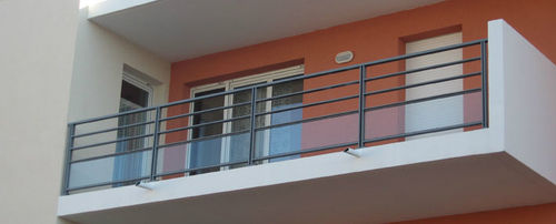 Aluminium-Geländer - FÉRIA - Horizal - Glasplatten / mit Stangen / für Außenbereich