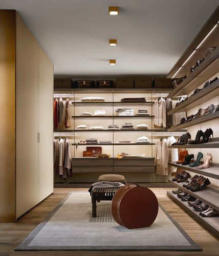 Begehbarer Kleiderschrank / Modul - UBIK - Poliform - modern / Holz / Glas
