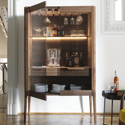 Moderner Barschrank - ATLANTE - Porada - Nussbaum / Esche / Rauchglas