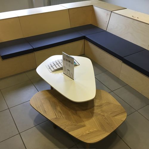 Moderner Beistelltisch - PILOT - SDC_lab - Eiche / HPL / Gestell aus Holz